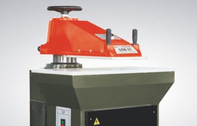 Semi auto medical drape die cutting machine